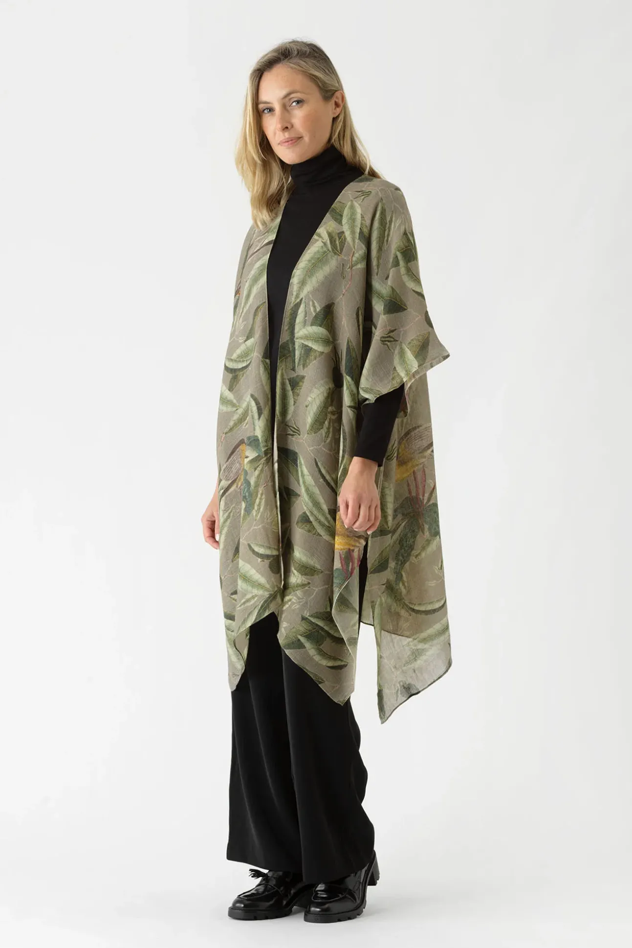 Kew Evergreen Stone Wool Throwover
